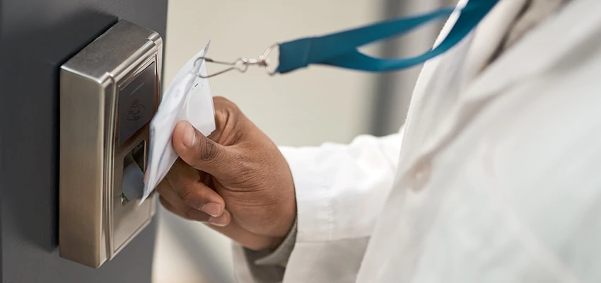 Commercial Locksmith For Rekey in Corcoran, CA