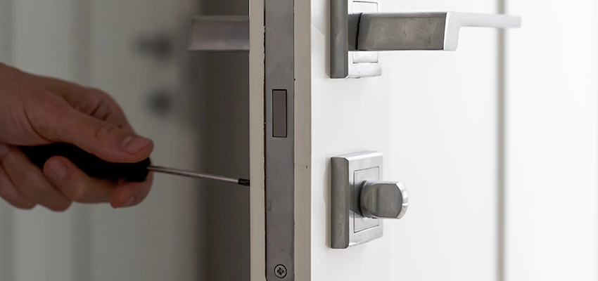 Key Programming Locksmith Open Now in Corcoran, California